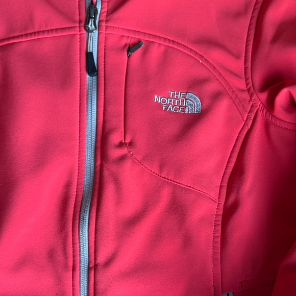 The North Face Women's Coral Ski Jacket - Picture 2 of 6